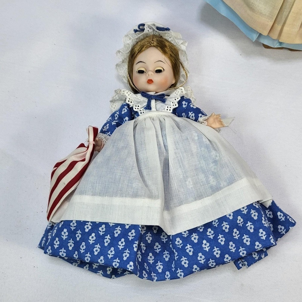 Madame Alexander Dolls Lot 5 Betsy Ross Finland Sweden Netherlands - Picture 7 of 16